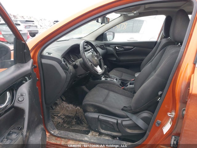 JN1BJ1CP5KW244010 Nissan Qashqai S/sv