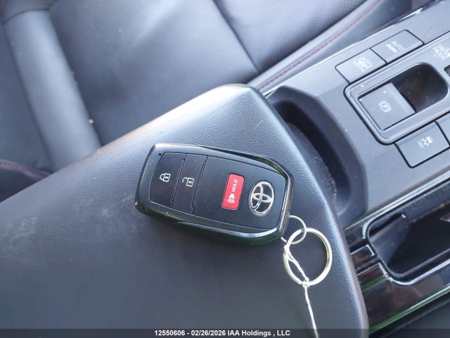 12550606 :رقم المزاد ، JTDACACU1R3021872 vin ، 2024 Toyota Prius Prime Se/xse/xse Premium مزاد بيع