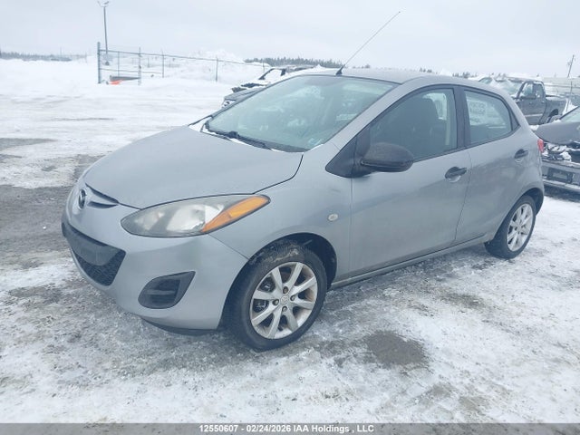 Mazda Mazda2 Gx 2014 JM1DE1KY8E0189127 Image 2
