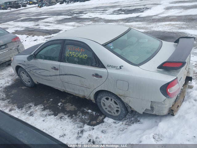 12550610 :رقم المزاد ، JTDBF32KX20051516 vin ، 2002 Toyota Camry Le/xle/se مزاد بيع