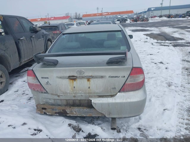 12550610 :رقم المزاد ، JTDBF32KX20051516 vin ، 2002 Toyota Camry Le/xle/se مزاد بيع