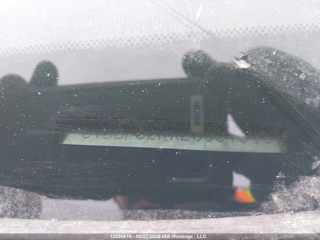 12550610 :رقم المزاد ، JTDBF32KX20051516 vin ، 2002 Toyota Camry Le/xle/se مزاد بيع