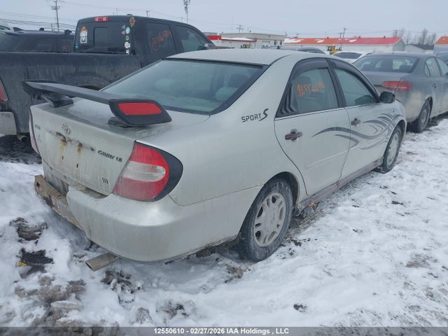 12550610 :رقم المزاد ، JTDBF32KX20051516 vin ، 2002 Toyota Camry Le/xle/se مزاد بيع