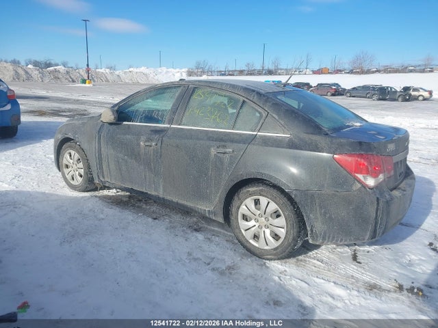 1G1PC5SB3E7423762 Chevrolet Cruze 1lt