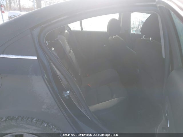 1G1PC5SB3E7423762 Chevrolet Cruze 1lt