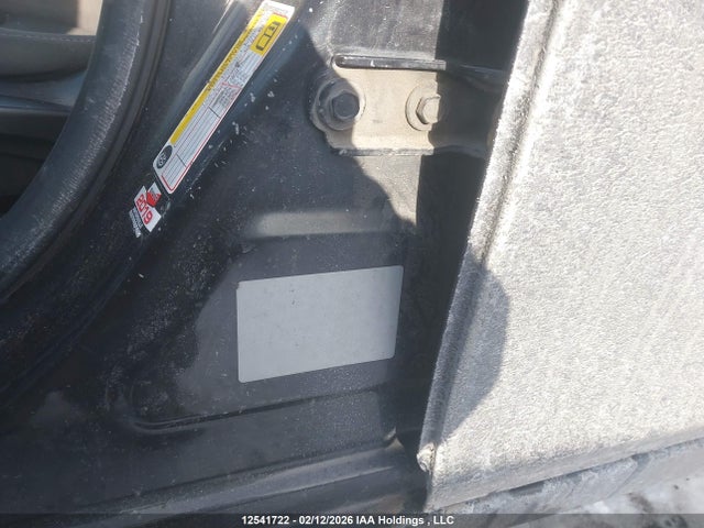 1G1PC5SB3E7423762 Chevrolet Cruze 1lt