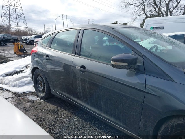 1FADP3K24HL273617 Ford FOCUS SE