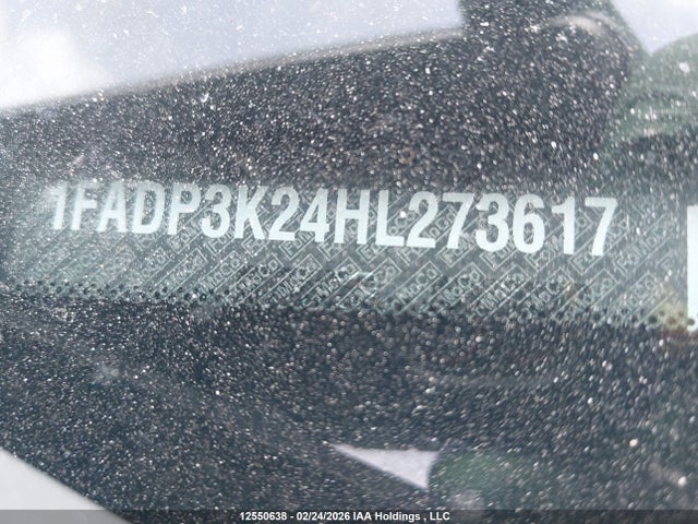 1FADP3K24HL273617 Ford FOCUS SE