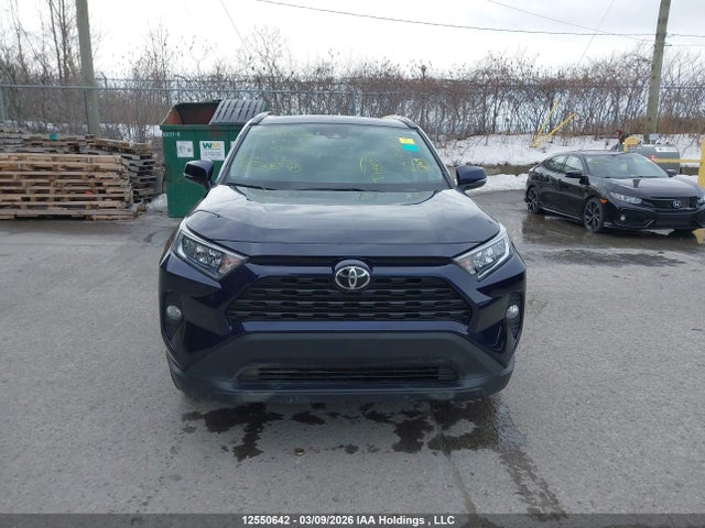 2T3R1RFV1MW239585 Toyota Rav4 Xle