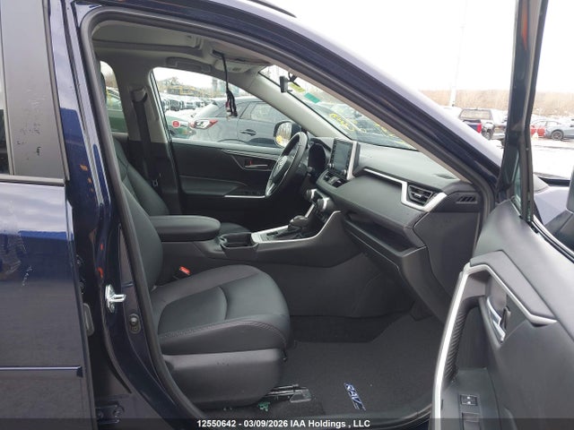 2T3R1RFV1MW239585 Toyota Rav4 Xle
