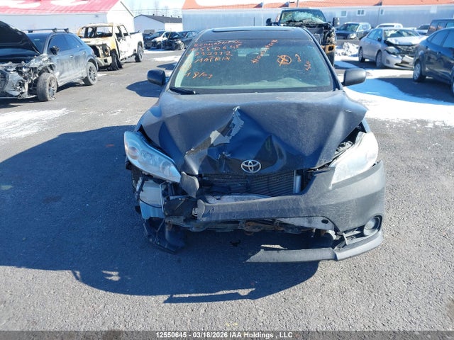 2011 Toyota Matrix Wagon მანქანა იყიდება აუქციონზე, vin: 2T1KU4EEXBC732332, აუქციონის ნომერი: 12550645