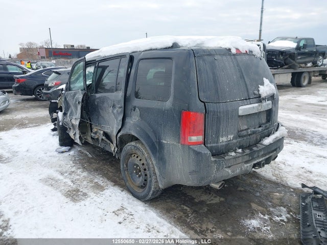 Honda PILOT SE 2015 5FNYF4H37FB502425 Image 3