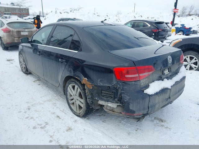3VWL07AJ7FM230246 Volkswagen Jetta