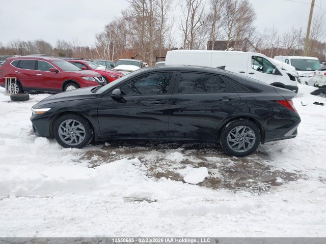 KMHLM4DG3SU920440 Hyundai Elantra Preferred