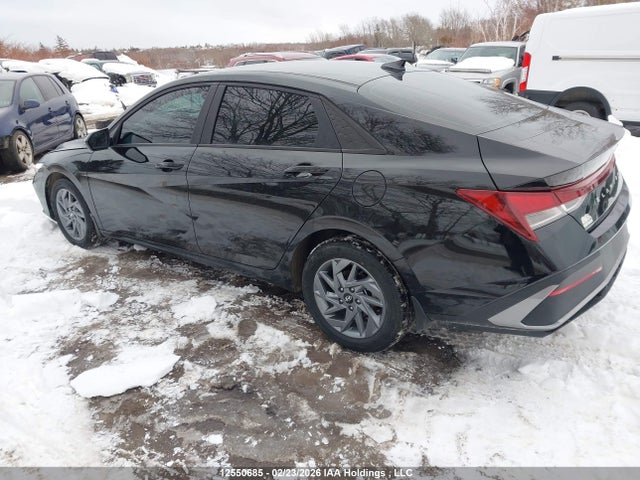 KMHLM4DG3SU920440 Hyundai Elantra Preferred