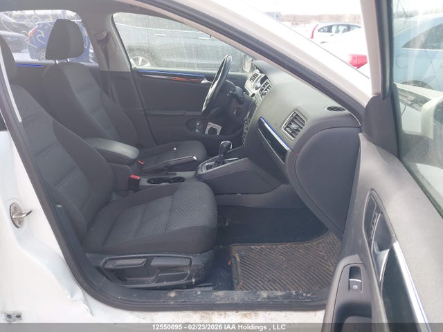 3VWD67AJXGM261513 Volkswagen Jetta