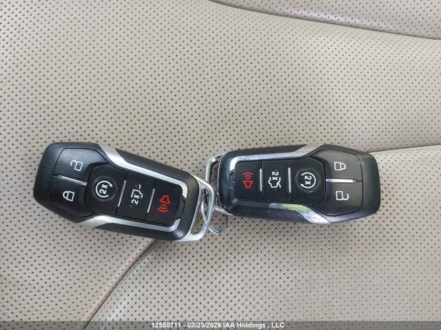 2LMPJ8LR7HBL26005 Lincoln Mkx Reserve