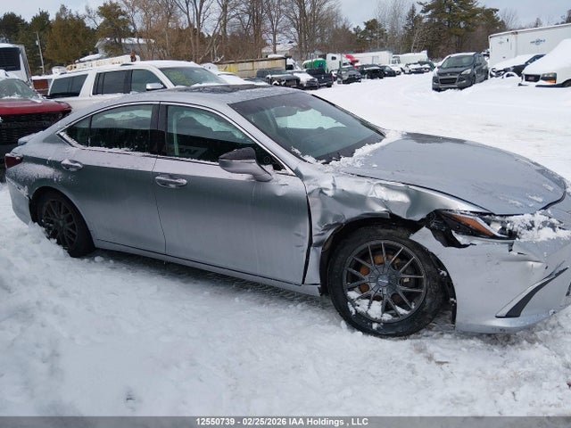 58AB21B14PU014215 Lexus Es 300h 300h