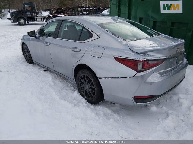 58AB21B14PU014215 Lexus Es 300h 300h
