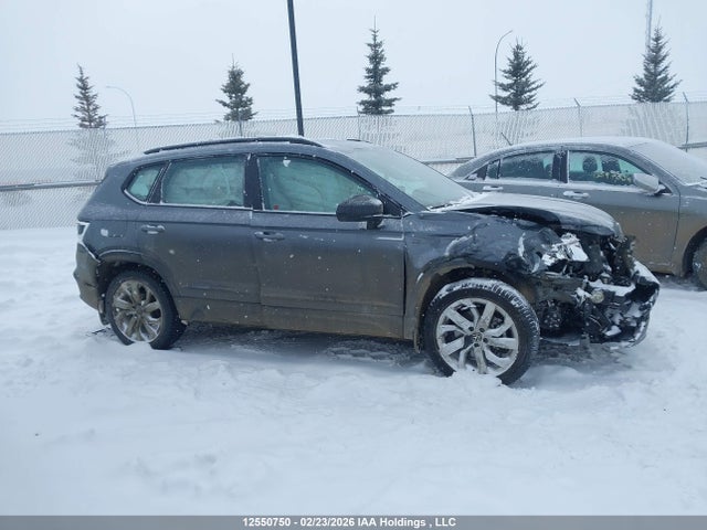12550750 :رقم المزاد ، 3VVAX7B22PM321585 vin ، 2023 Volkswagen Taos Trendline مزاد بيع