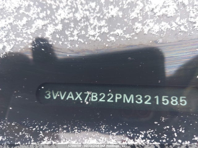 12550750 :رقم المزاد ، 3VVAX7B22PM321585 vin ، 2023 Volkswagen Taos Trendline مزاد بيع