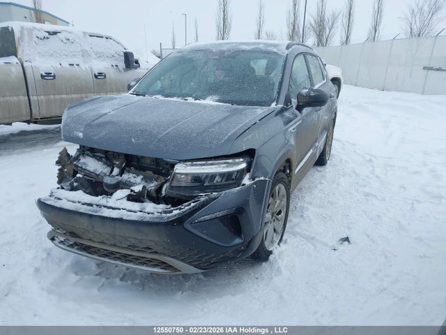 12550750 :رقم المزاد ، 3VVAX7B22PM321585 vin ، 2023 Volkswagen Taos Trendline مزاد بيع
