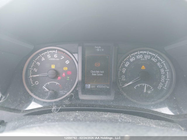 5TFDZ5BN1GX008025 Toyota Tacoma Sr5