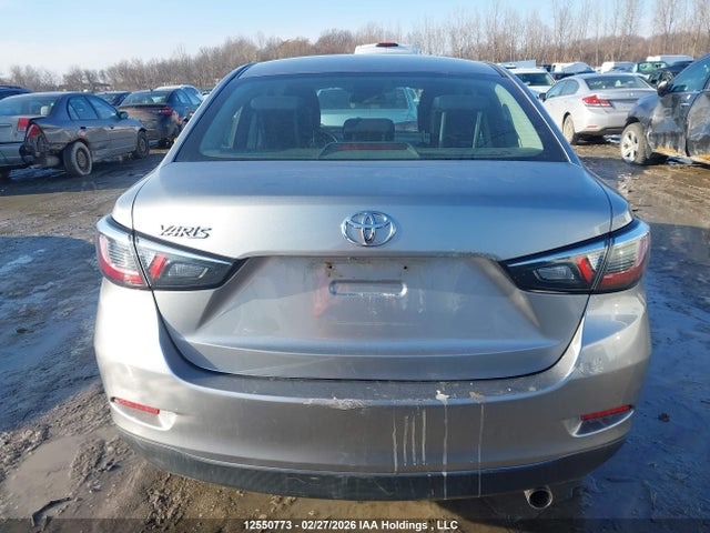 3MYDLBYV7GY101378 Toyota Yaris Premium