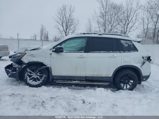 5FNYF8H95MB500150 Honda Passport Touring