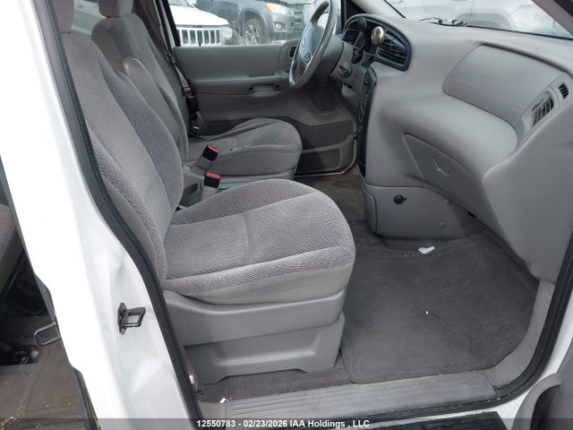 Продажа на аукционе авто 2001 Ford Windstar Se Sport, vin: 2FMZA57401BB74477, номер лота: 12550783