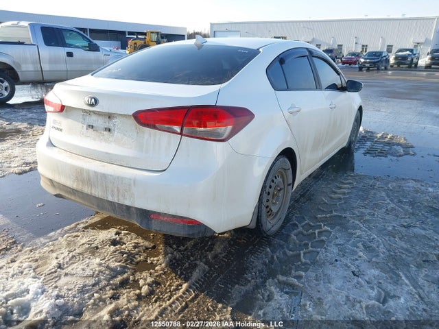 3KPFK4A75HE135534 KIA FORTE LX