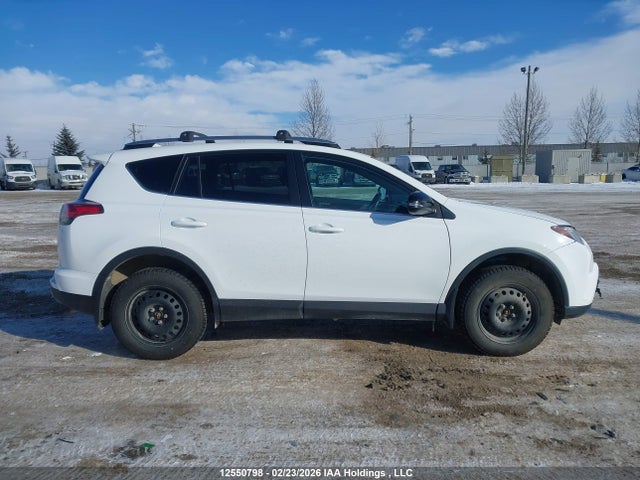 Toyota RAV4 SE 2018 2T3JFREV6JW746736 Image 14