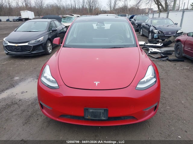 7SAYGDEE6NF571966 Tesla Model Y