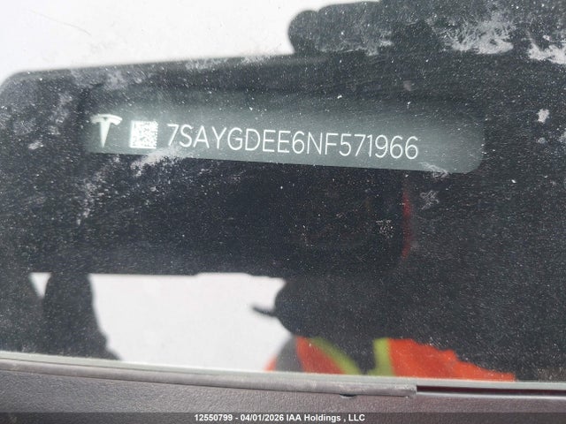 7SAYGDEE6NF571966 Tesla Model Y