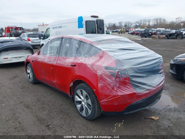 7SAYGDEE6NF571966 Tesla Model Y