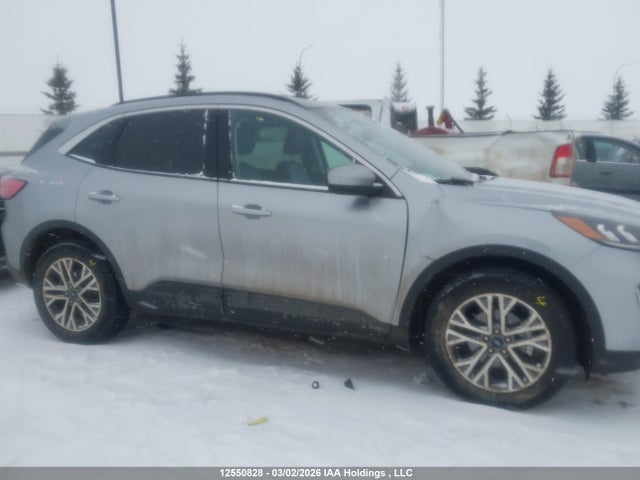 1FMCU9H60MUA41690 Ford Escape