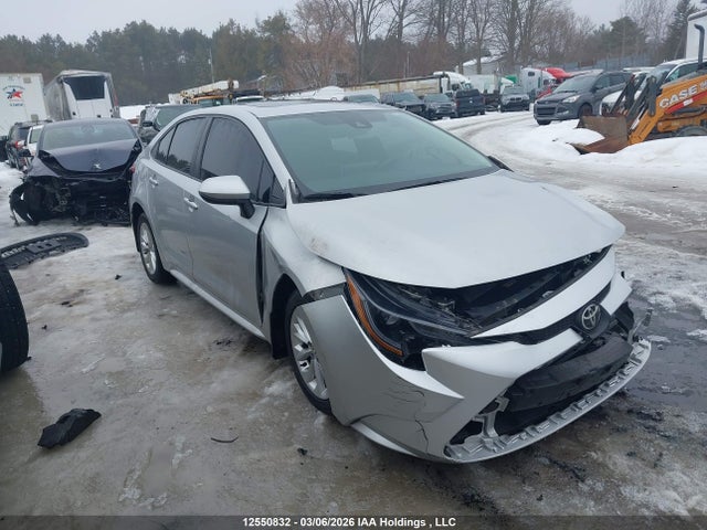 12550832 :رقم المزاد ، 5YFBPRBEXLP033891 vin ، 2020 Toyota Corolla Le مزاد بيع