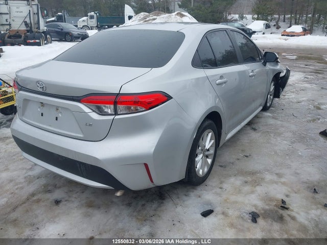 12550832 :رقم المزاد ، 5YFBPRBEXLP033891 vin ، 2020 Toyota Corolla Le مزاد بيع