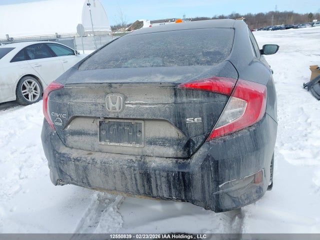 2HGFC2F68JH034534 Honda CIVIC SE