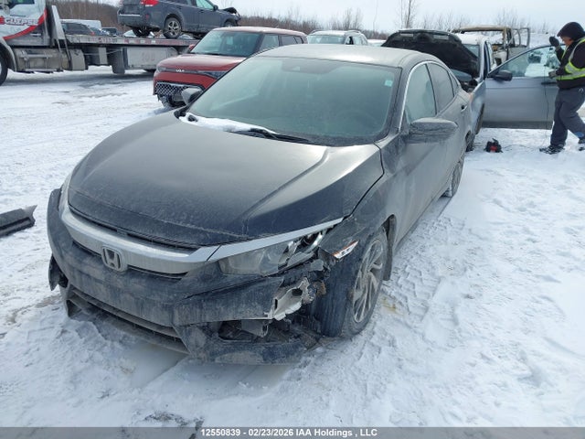 2HGFC2F68JH034534 Honda CIVIC SE