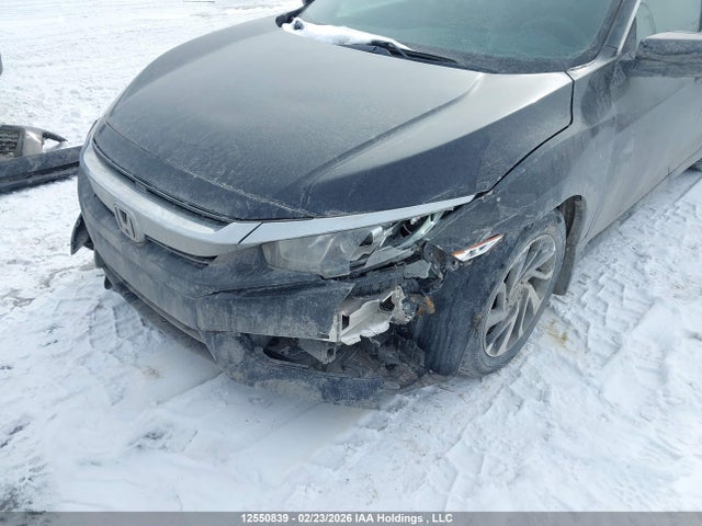 2HGFC2F68JH034534 Honda CIVIC SE