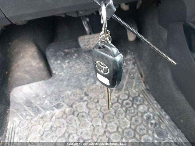 2018 Toyota Yaris მანქანა იყიდება აუქციონზე, vin: VNKKTUD36JA092648, აუქციონის ნომერი: 12550847