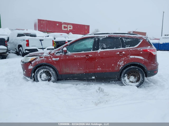 1FMCU9G95GUA23959 Ford ESCAPE SE