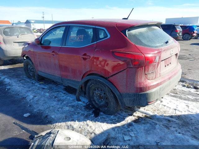 JN1BJ1CP5JW155438 Nissan Qashqai S/sv