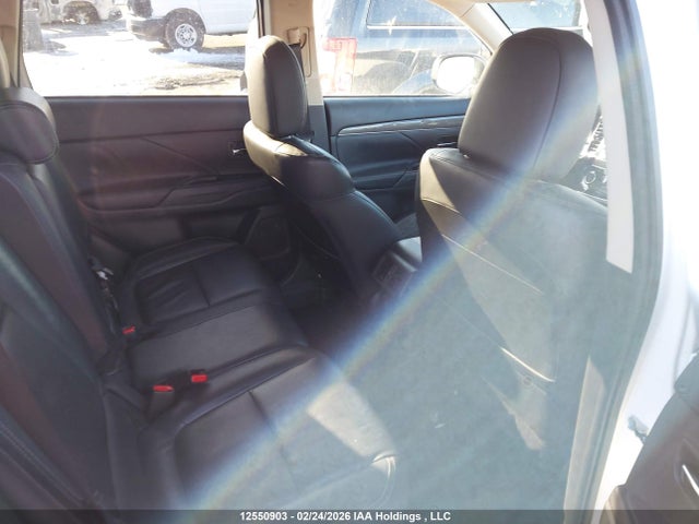 JA4JZ4AX2KZ603232 Mitsubishi OUTLANDER GT