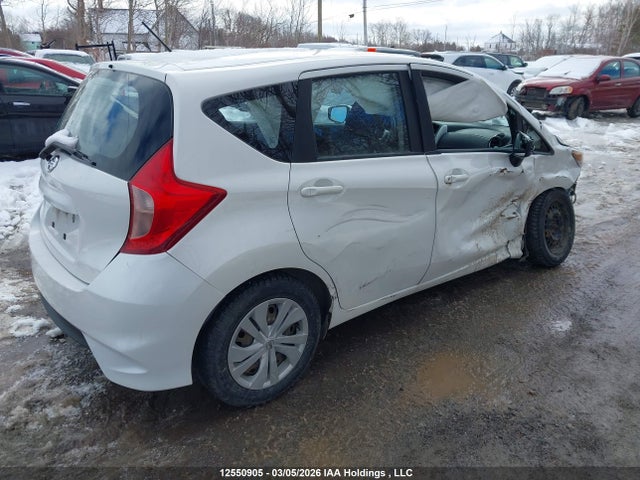3N1CE2CP8JL367058 Nissan Versa Note S/sr/sv