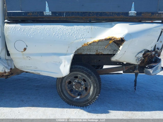 Продаж на аукціоні авто 2006 Chevrolet Silverado 2500hd Ls, vin: 1GCHC24U16E111784, номер лоту: 12550913
