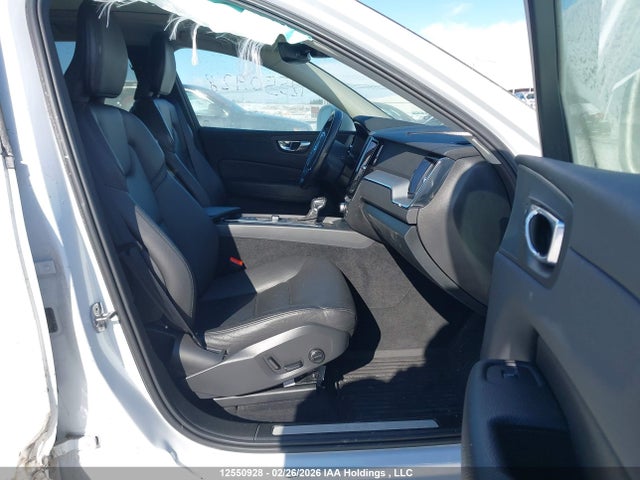LYVA22RK6LB556352 Volvo Xc60 T6 Momentum