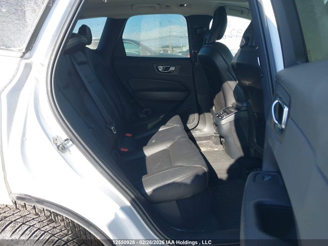 LYVA22RK6LB556352 Volvo Xc60 T6 Momentum
