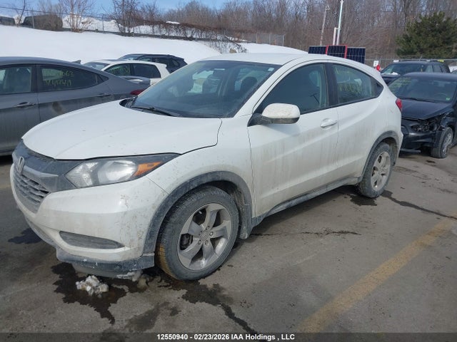 3CZRU6H34JM106067 Honda HR-V LX